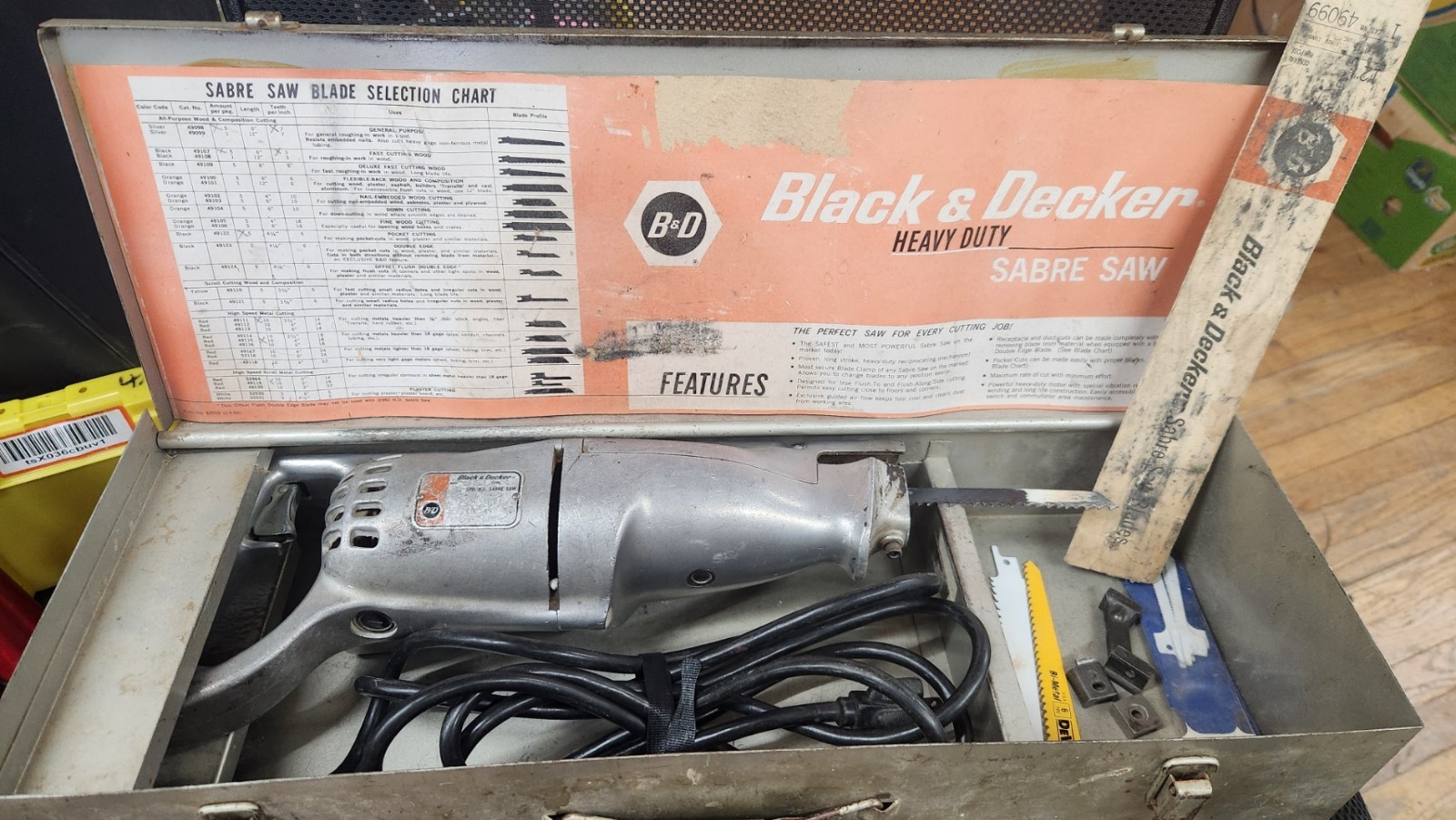 Vintage Black & Decker 3824 Type C 4-Speed Sabre Saw Metal Case USA