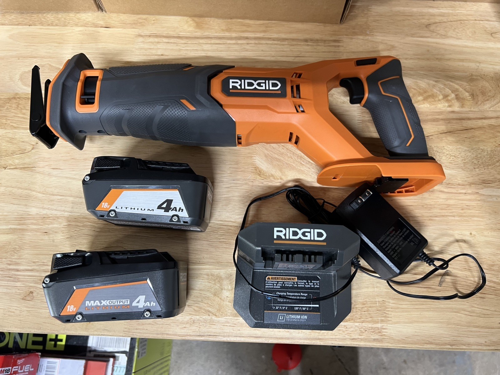 Ridgid R8646K 18V Cordless Reciprocating Saw Kit with 2- 4.0Ah Battery &Charger