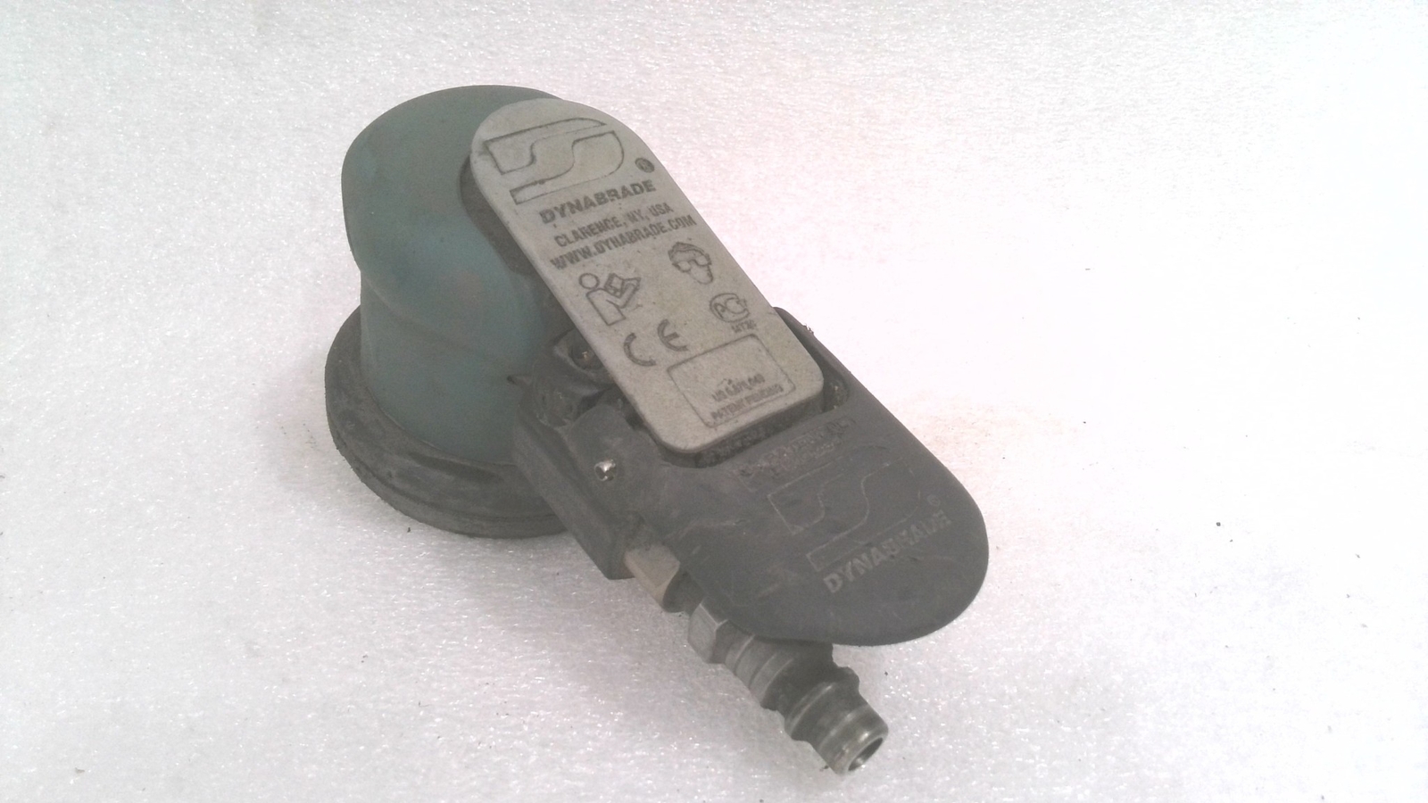 DYNABRADE 59020 ORBITAL SANDER, 0.25HP, 12,000 RPM, 3/16&Prime; DIA, USED, NO PAD