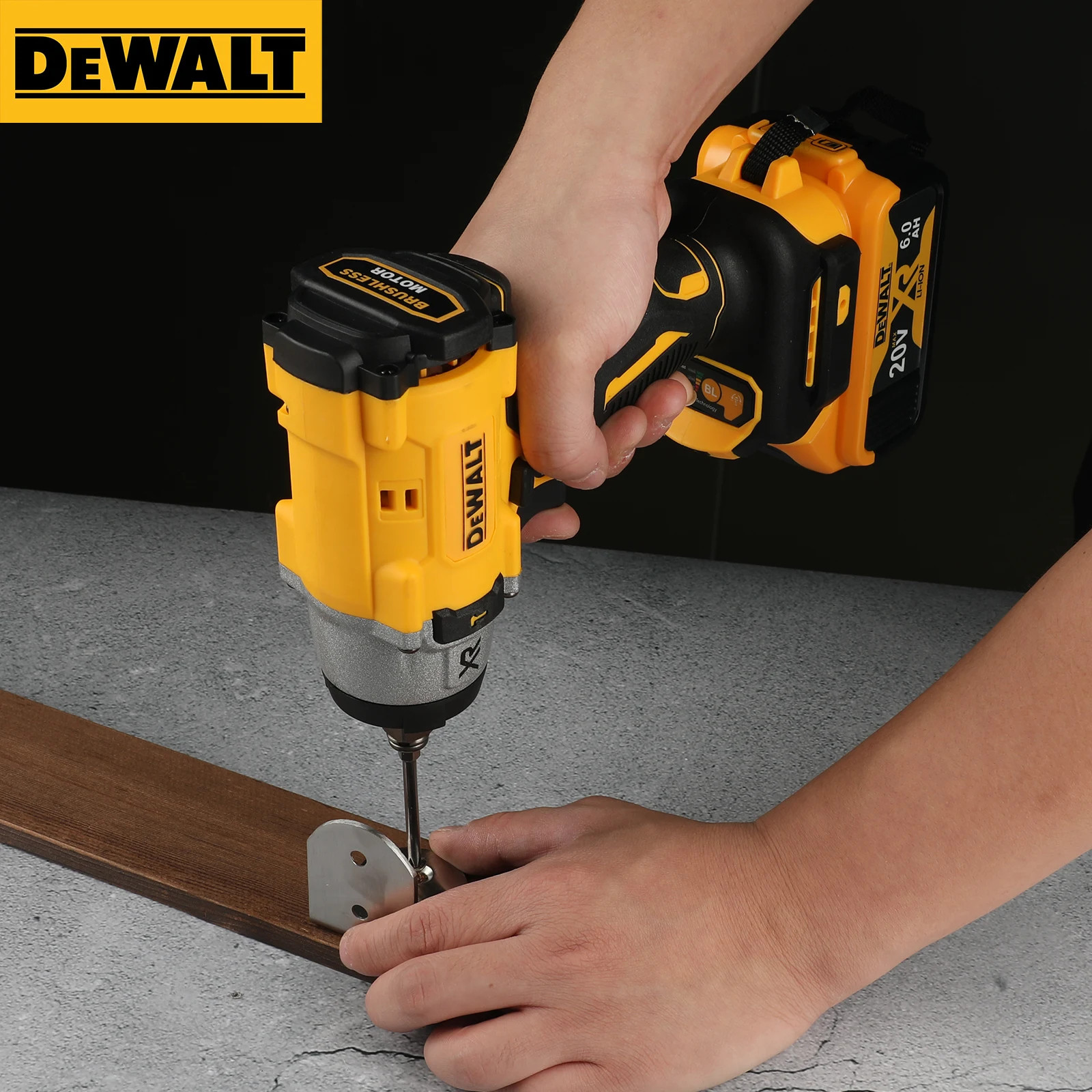 DEWALT DCF922 20V MAX 1/2&Prime; Brushless Impact Wrench – 205Nm (150ft-lbs), 2500…