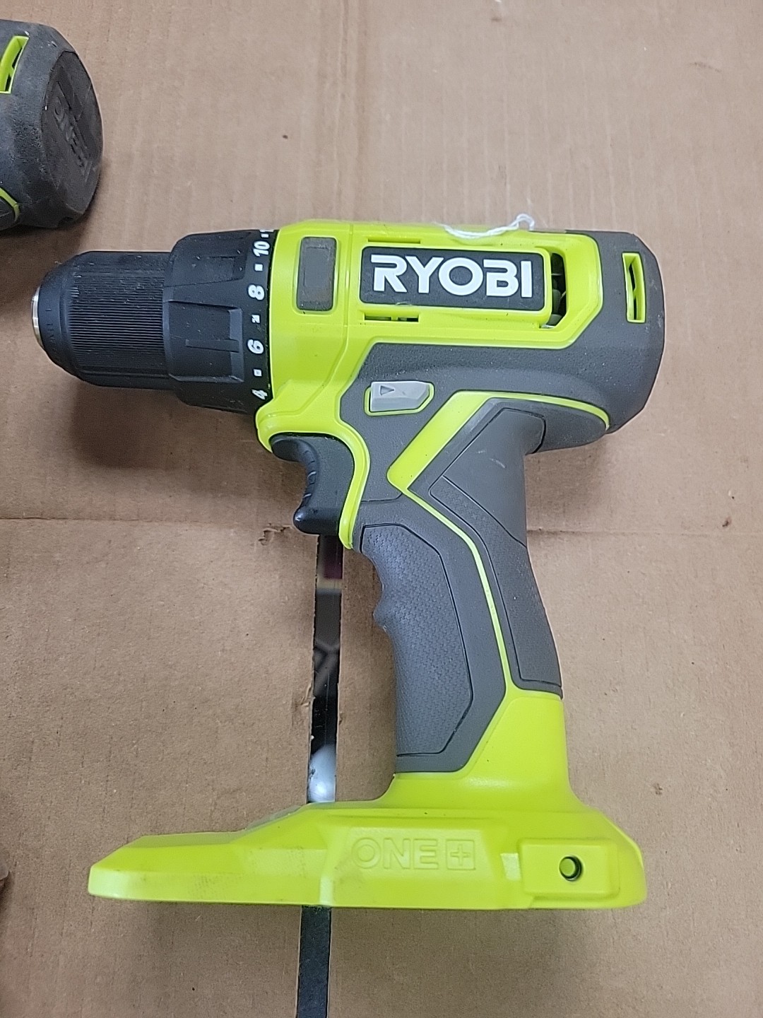 RYOBI TOOLS PCL206 (PSJ009698)