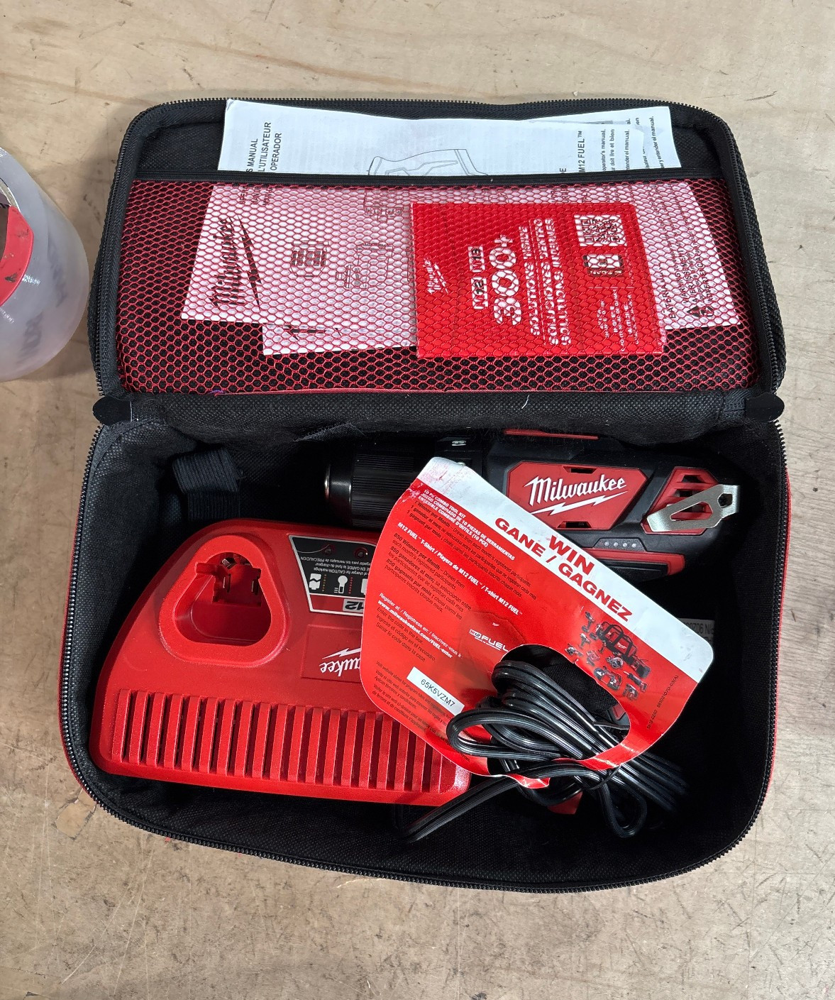 Milwaukee 2407-20 M12 Cordless 3/8” Drill/Driver+M12 Lithium-ion Battery Charger