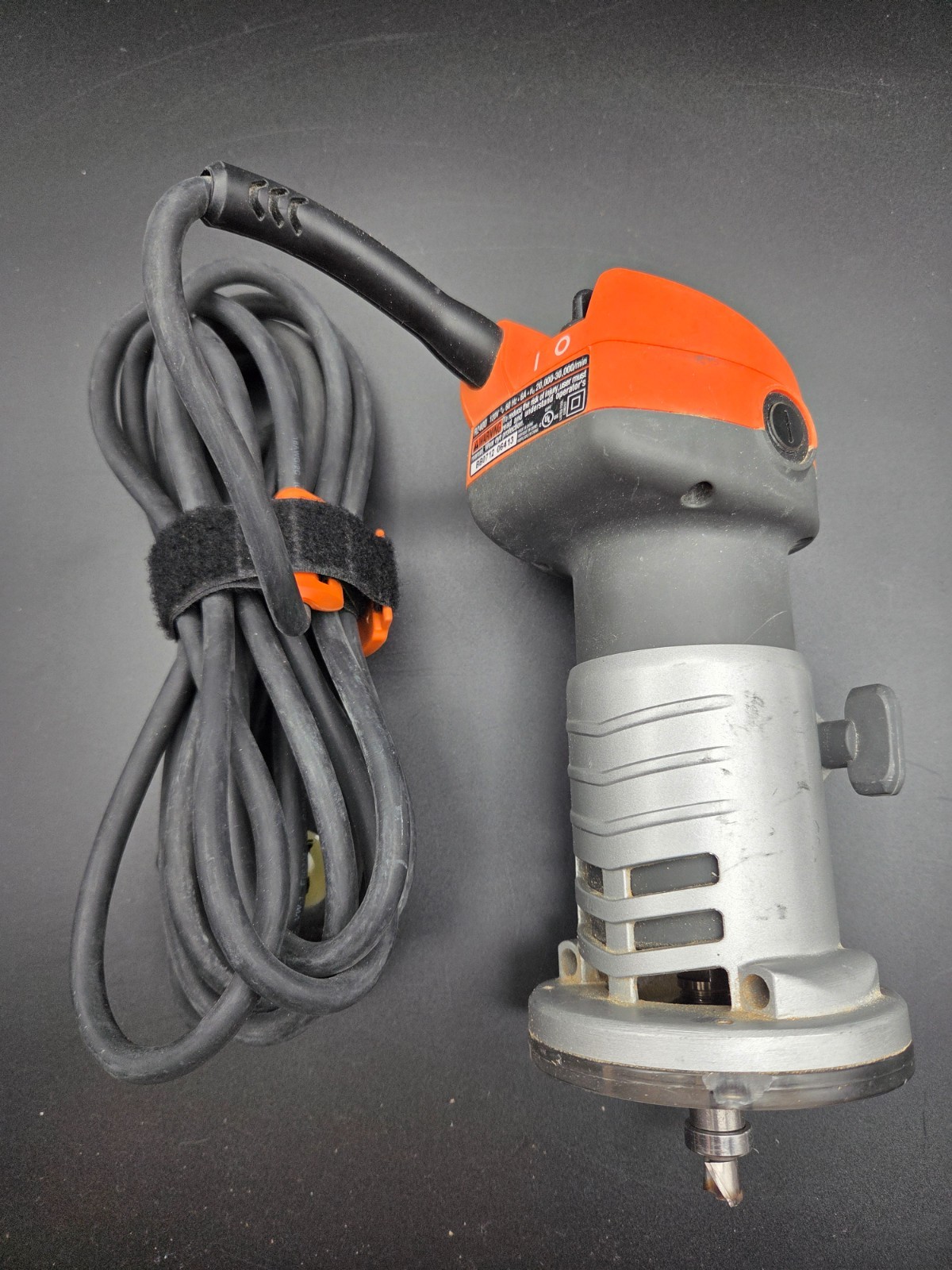 RIDGID R2400 Laminate Trimmer with case & attachments – Good condition /H26 01