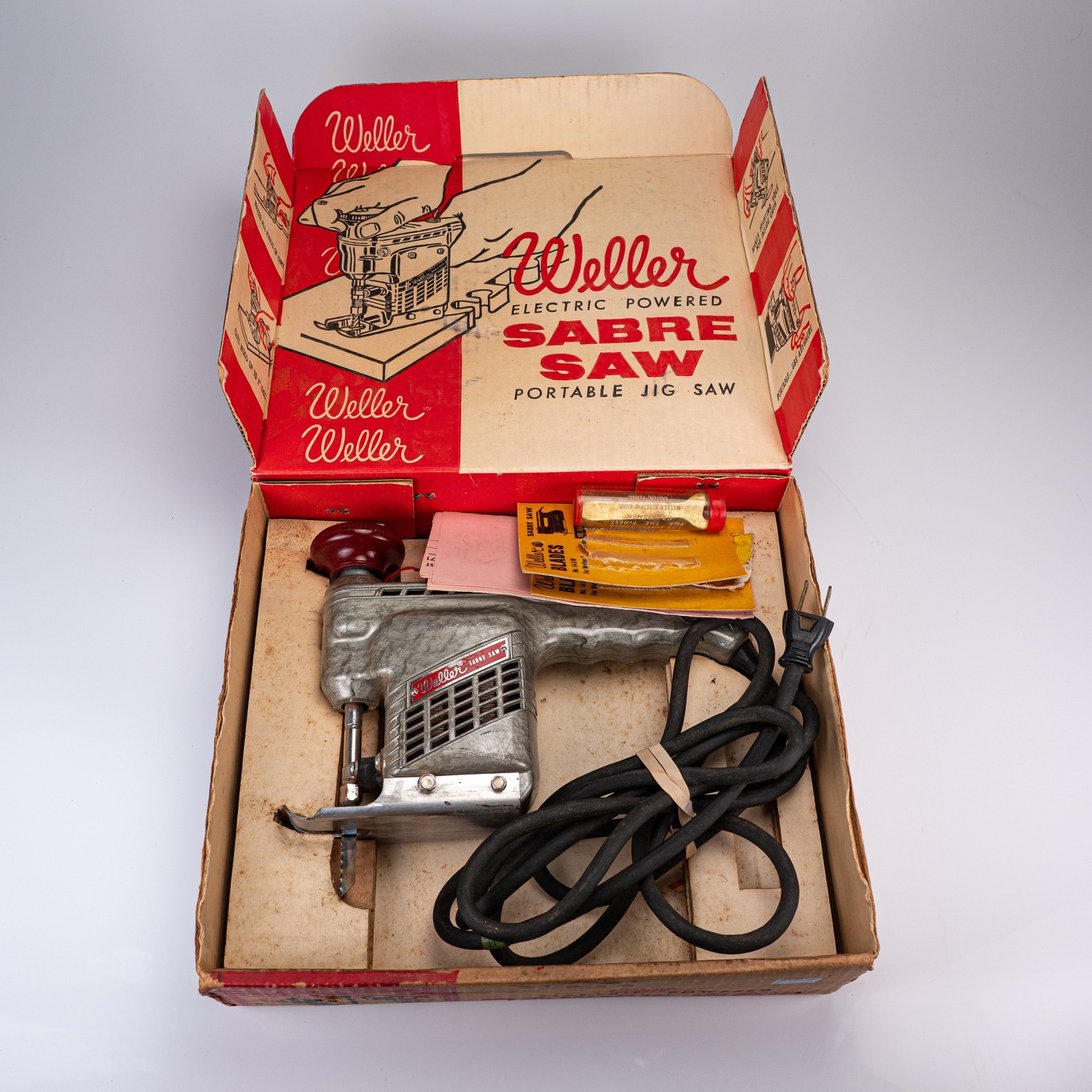 Vintage 1950s Weller 800 Electric Sabre Saw Portable Jig Saw with Box Untested