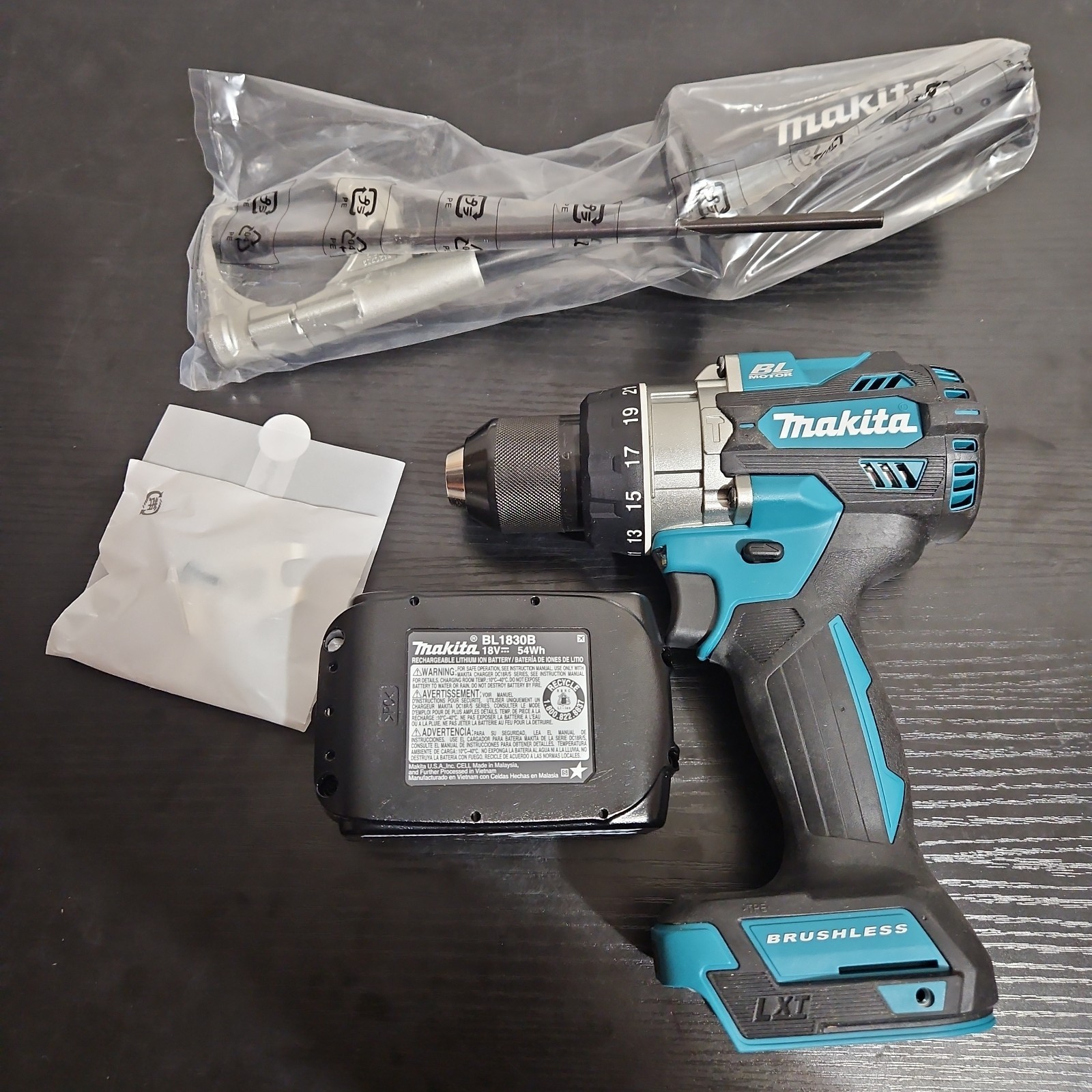 Makita XPH14Z 18 V Brushless Cordless Hammer Driver with 3ah battery.