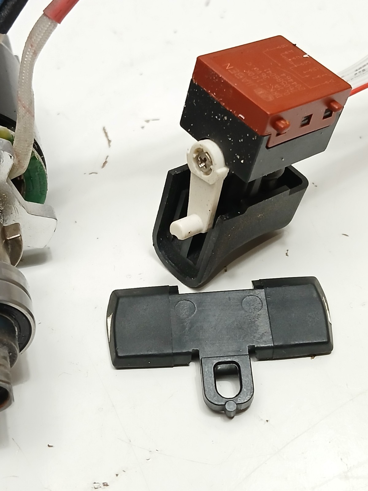 Ridgid OEM Motor Assembly R87547 18-volt Sub-Compact 3-in Multi-Material Saw. 22