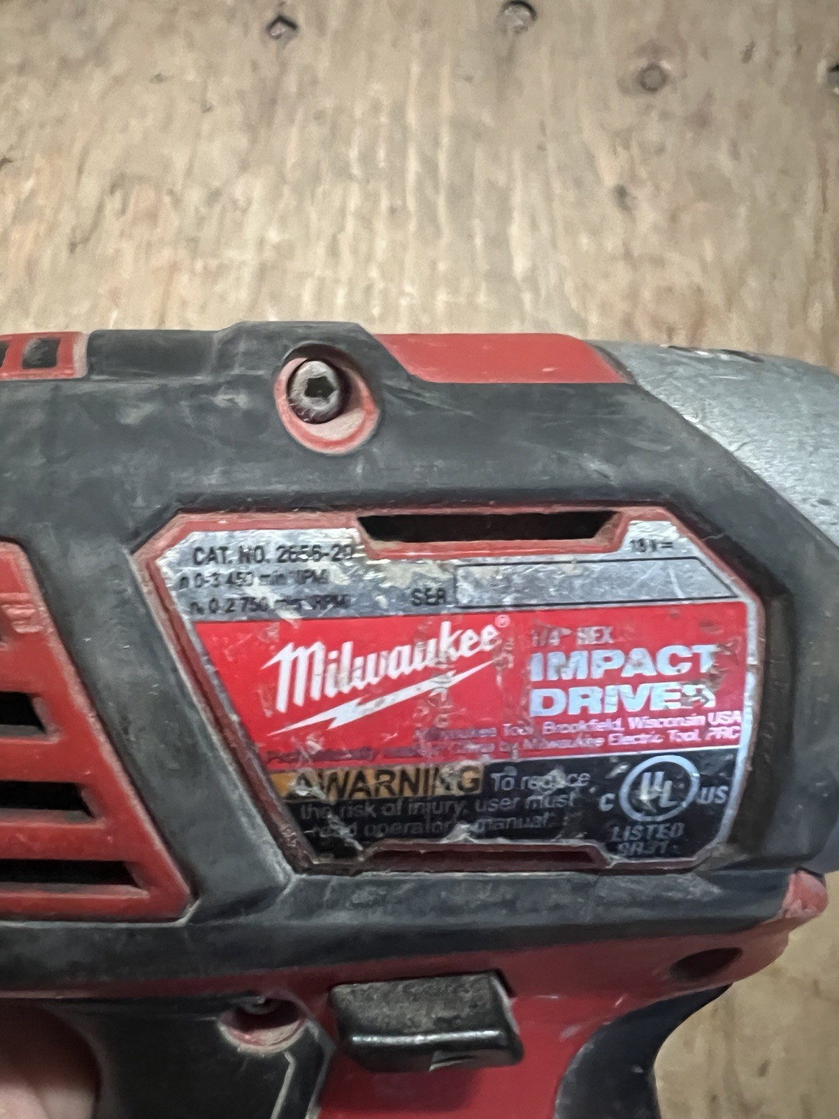 Milwaukee M18 2656-20 1/4 in Impact Driver Tool Only. Read description