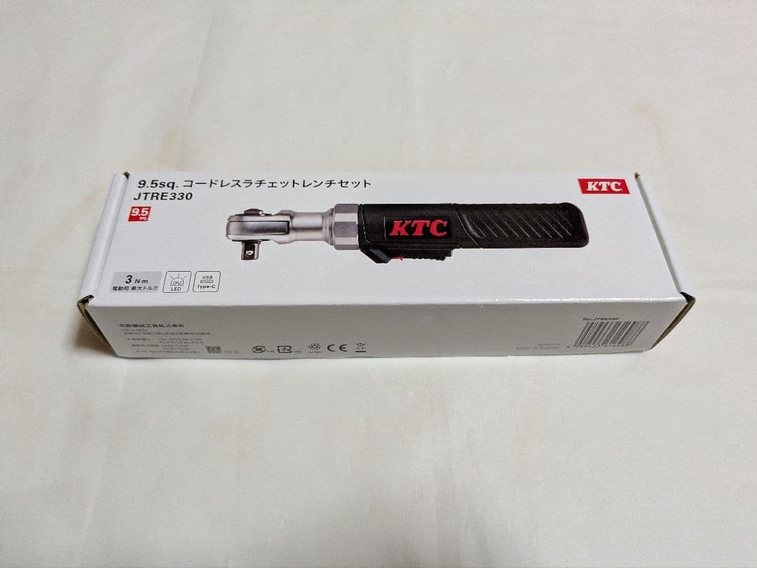 Kyoto Machine Tools KTC JTRE330 Black/Silver 9.5sq. Cordless Ratchet Wrench Set