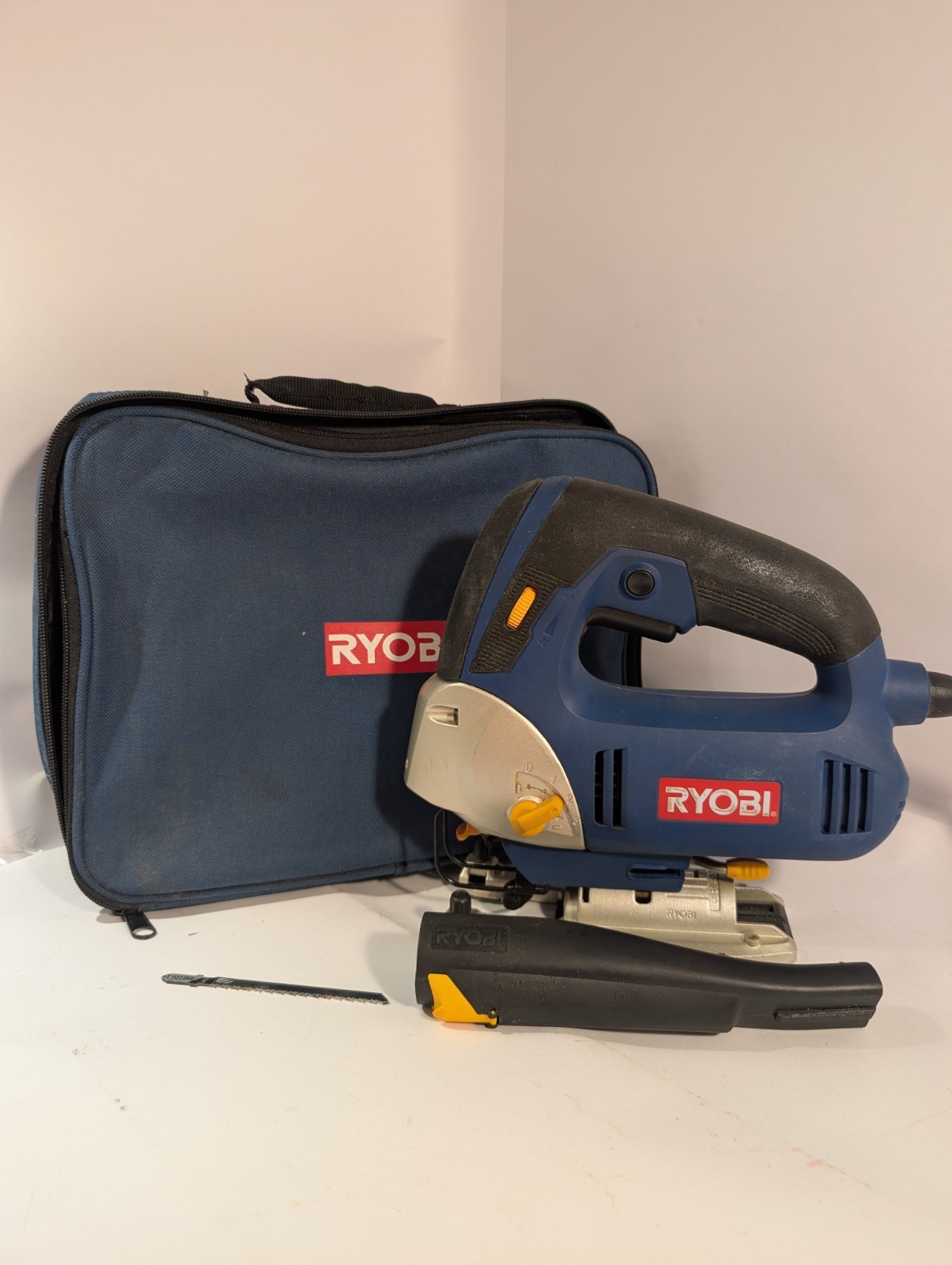 Ryobi JS451L 4.8amp Corded Electric Orbital Jig Saw Lazer W/Case + Some Blades