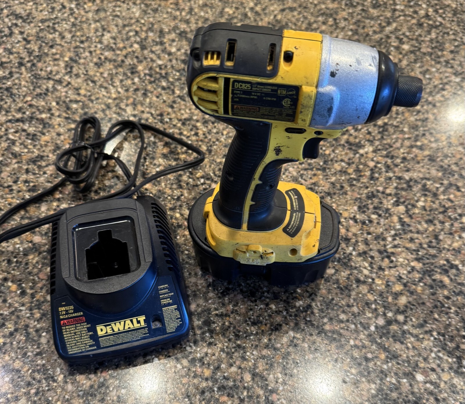 DEWALT DC825 18V XRP 1/4&Prime; Cordless Impact Driver & DC759 Drills/Battery/Charger