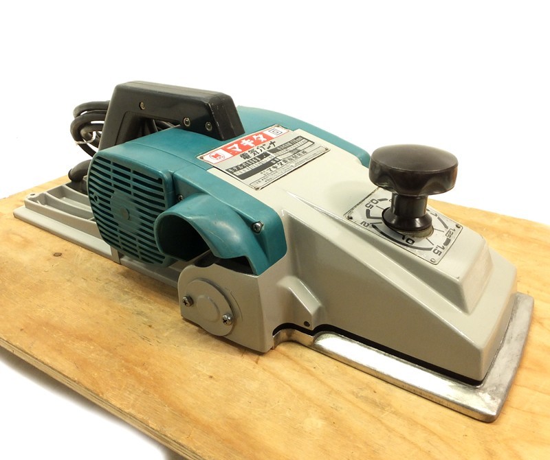 Makita 6-3/4&Prime; Planer 1806B 170mm tested 50-60Hz 1200W 12.5A 100V Used Japan