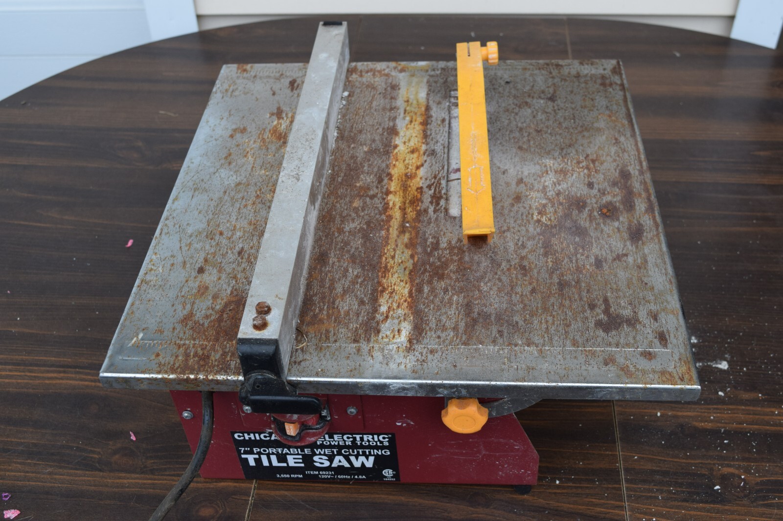 7” Portable Wet Cutting Tile Saw 69231 Chicago Electric Power Tools