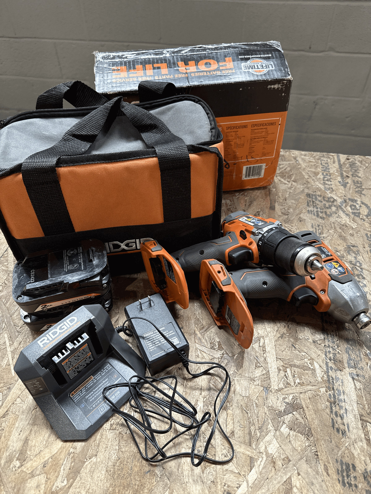 RIDGID 18V Cordless 2-Tool Combo Kit with Drill/Driver, Impact Driver