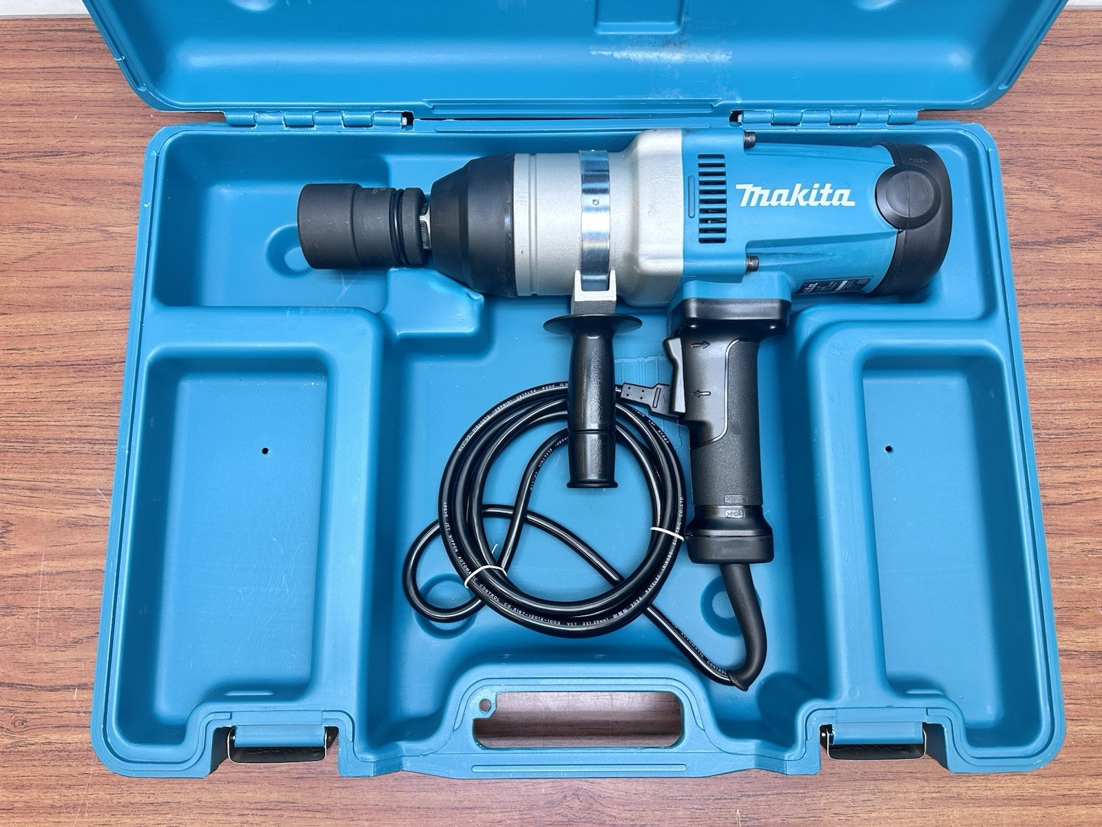 Makita Impact Wrench 100V TW1000 Tool 15 A 7.5 A 1,300 W W 8.4 kg Cord 2.5 m
