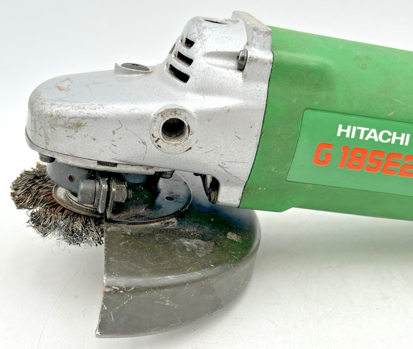 HITACHI KOKI G 18SE2 7&Prime; DISC GRINDER 15 AMP 6000 RPM