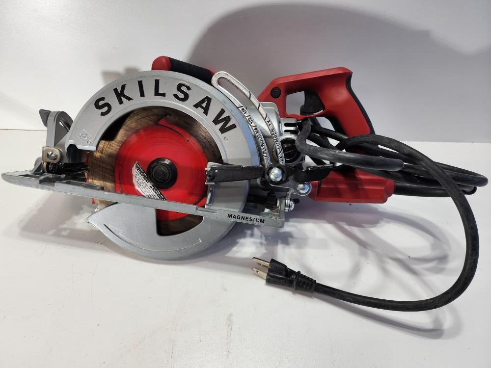SKIL SPT 70WM (P19020660)