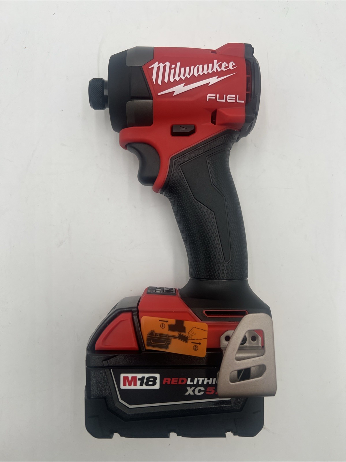Milwaukee 2953-20 FUEL M18 Brushless 1/4&Prime; Hex Impact Driver w/ 5ah Battery