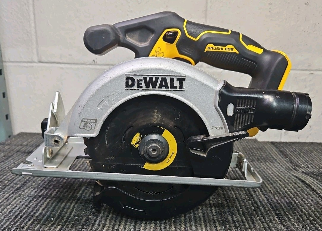 DeWalt Tools DCS566 6-1/2&Prime; (165mm) 20V Cordless Circular Saw + 2.0Ah Battery