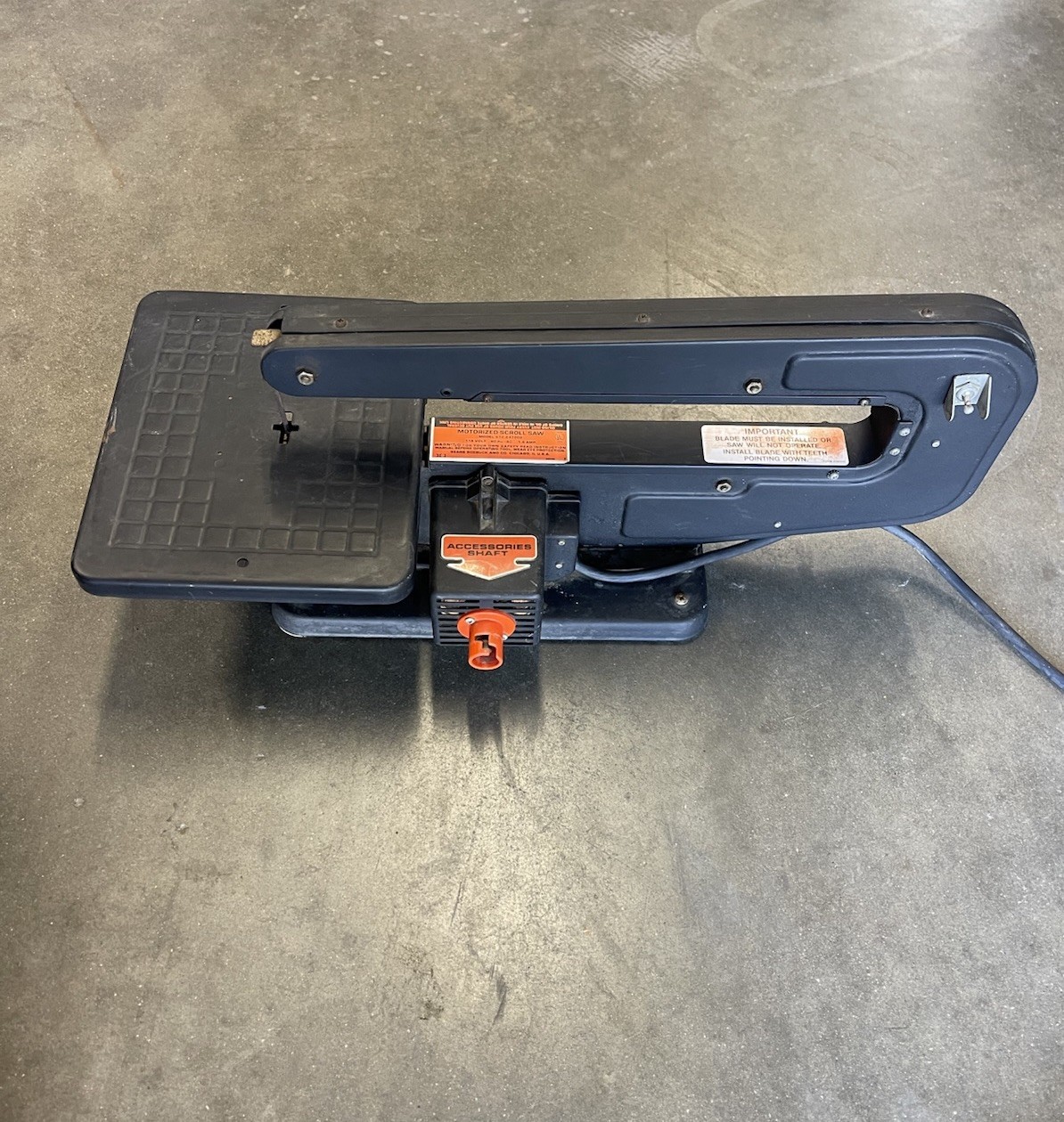 Used Sears/Craftsman Motorized Scroll Saw Model -572.247202