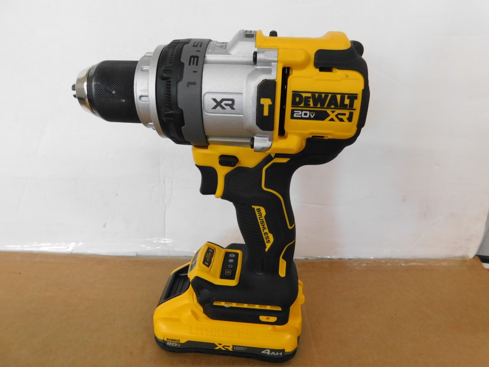 Dewalt Hammer Drill 3 Speed WITH BATTERY 4AH MODEL DCD1007 *NICE*