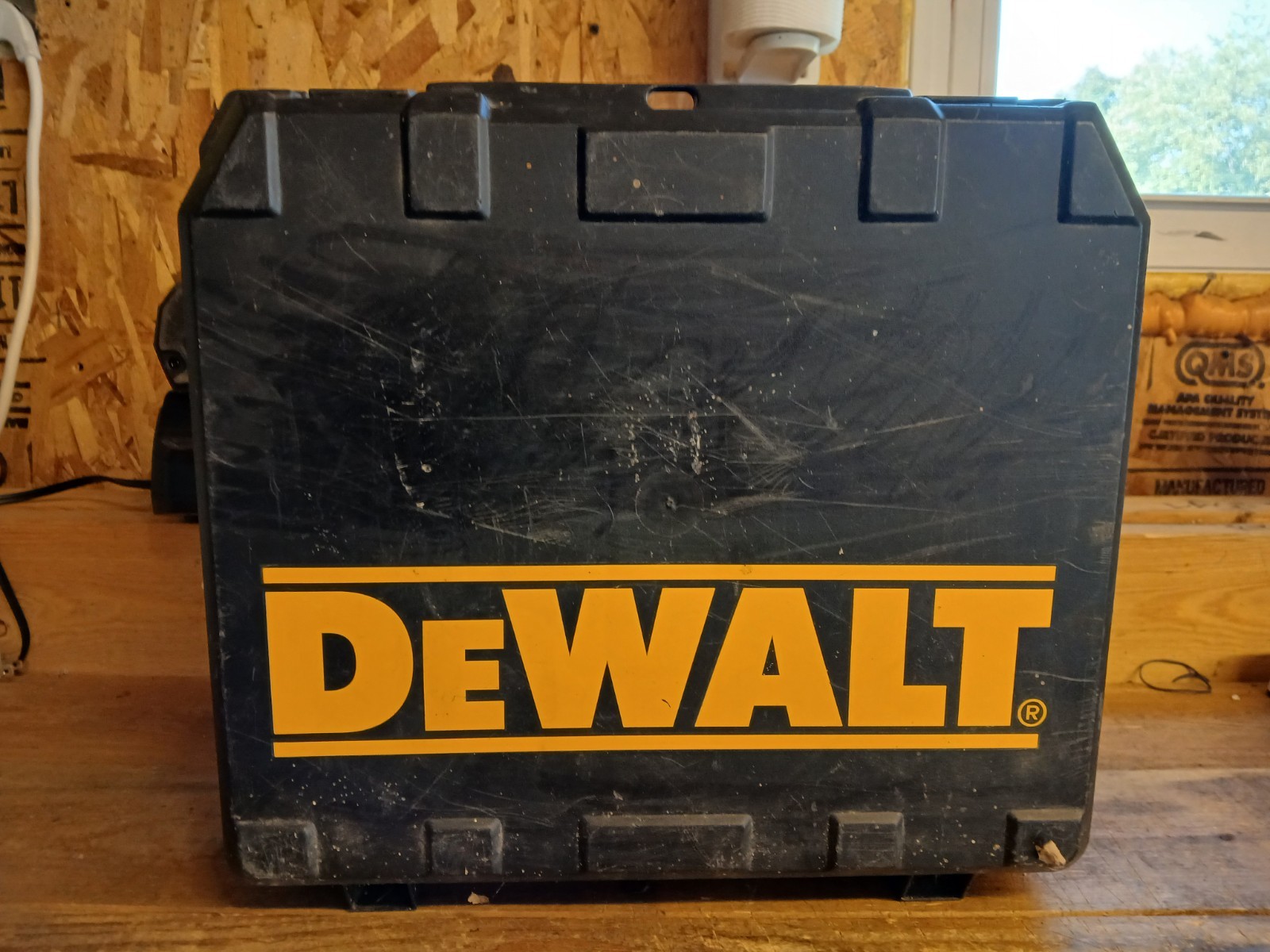 DeWALT (#DW991K-2) – EMPTY TOOL CASE ONLY