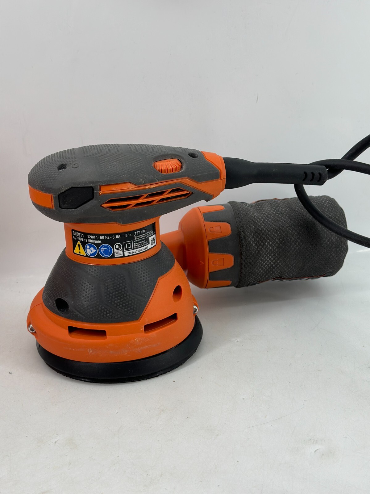 RIDGID R26011 5&Prime; Random Orbit Sander With Dust Collector