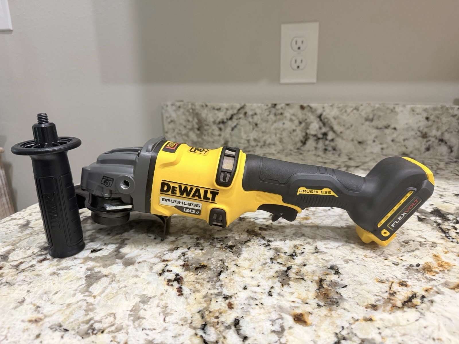 DEWALT DCG418 60V MAX FlexVolt Brushless Cordless Angle Grinder w/ Guard