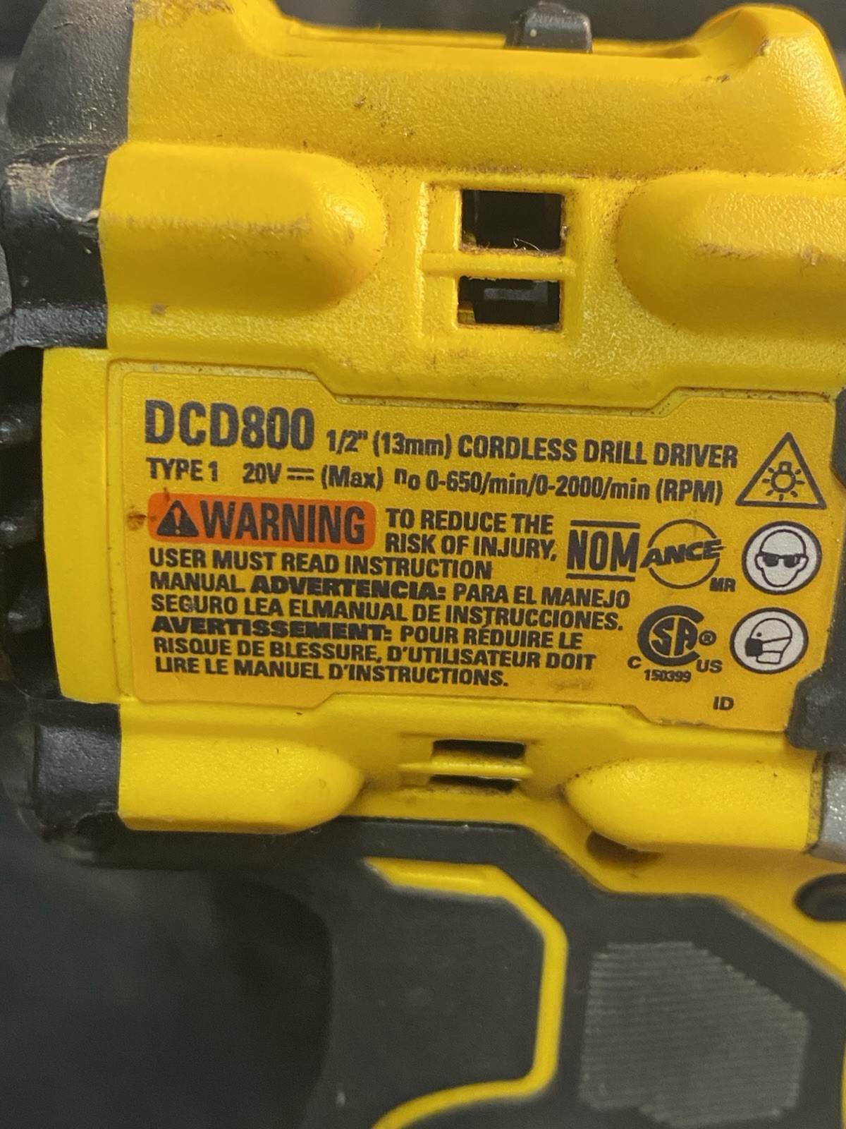 Dewalt DCD800 20V MAX XR 1/2&Prime; Cordless Drill/Driver with Battery & Charger