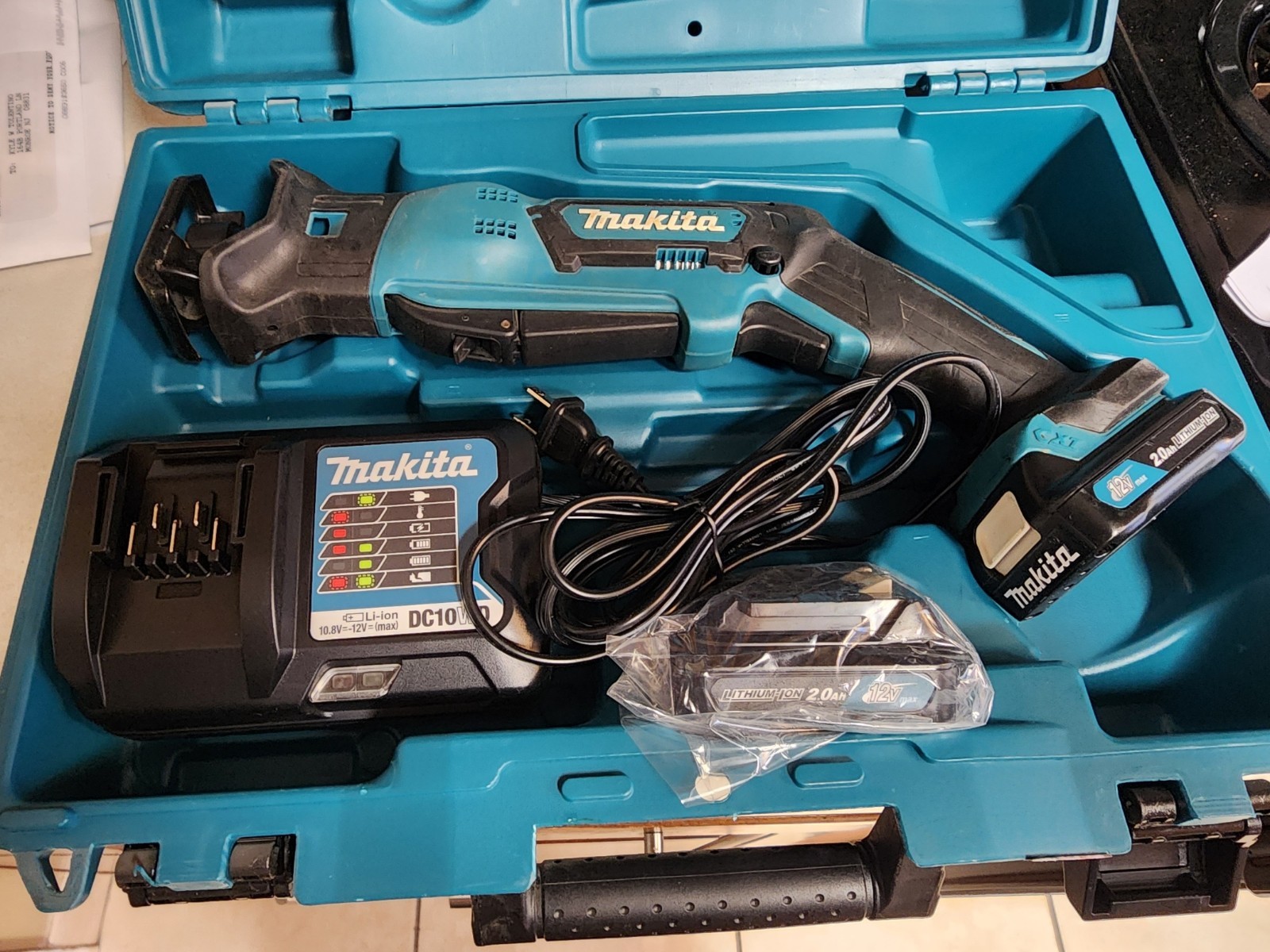 Makita RJ03 12V Max CXT Cordless Reciprocating Saw Kit w/ 2 Batteries & Charger