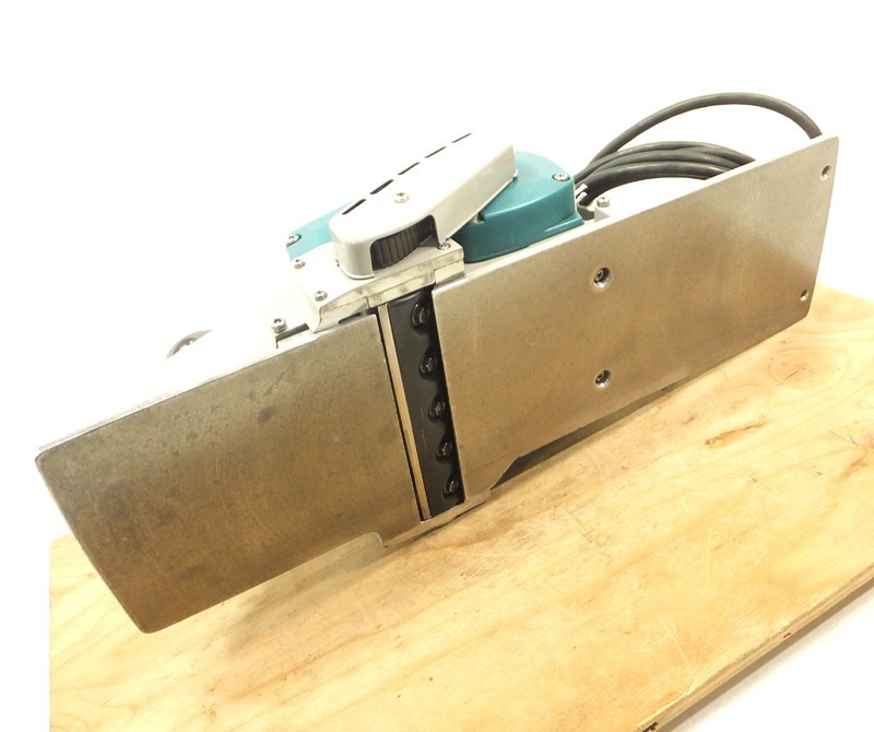 Makita 6-3/4&Prime; Planer 1806B 170mm tested 50-60Hz 1200W 12.5A 100V Used Japan