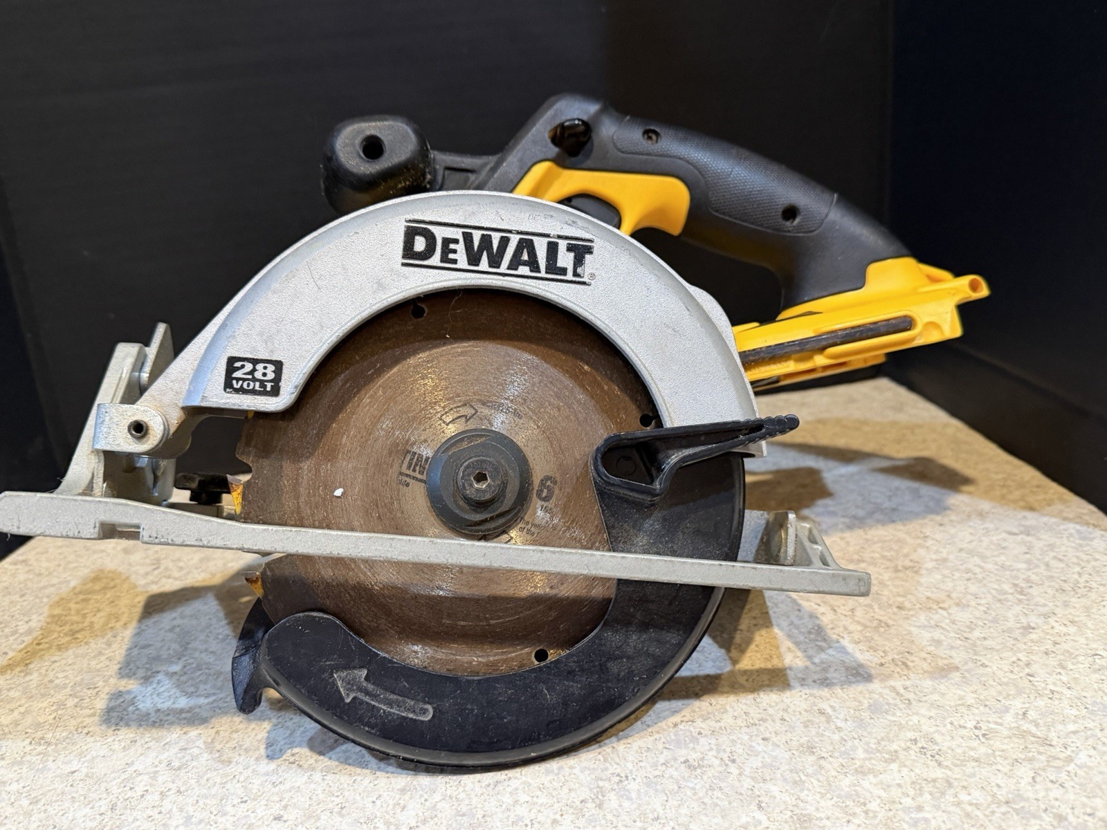 DeWalt DC310 28V Cordless Circular Saw 6-1/2” – Bare Tool (No Battery/Charger)