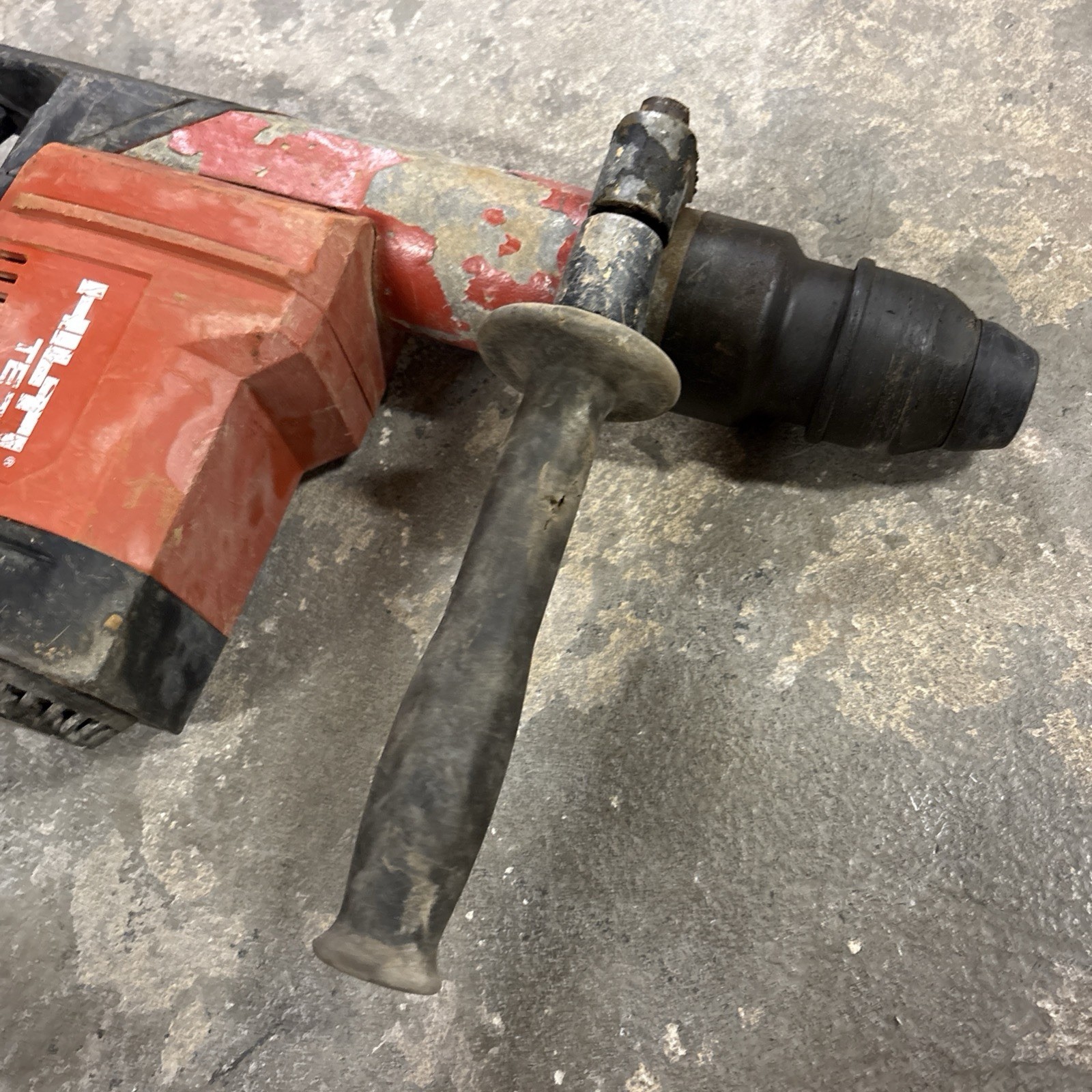 HILTI TE-75 Hammer Drill Good Working Condition No Service Light