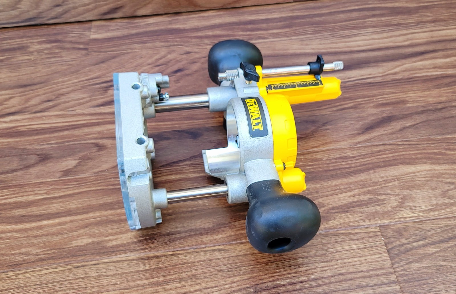 DEWALT DNP612 Trimmer Router Fixed Plunger Based FOR DCW600