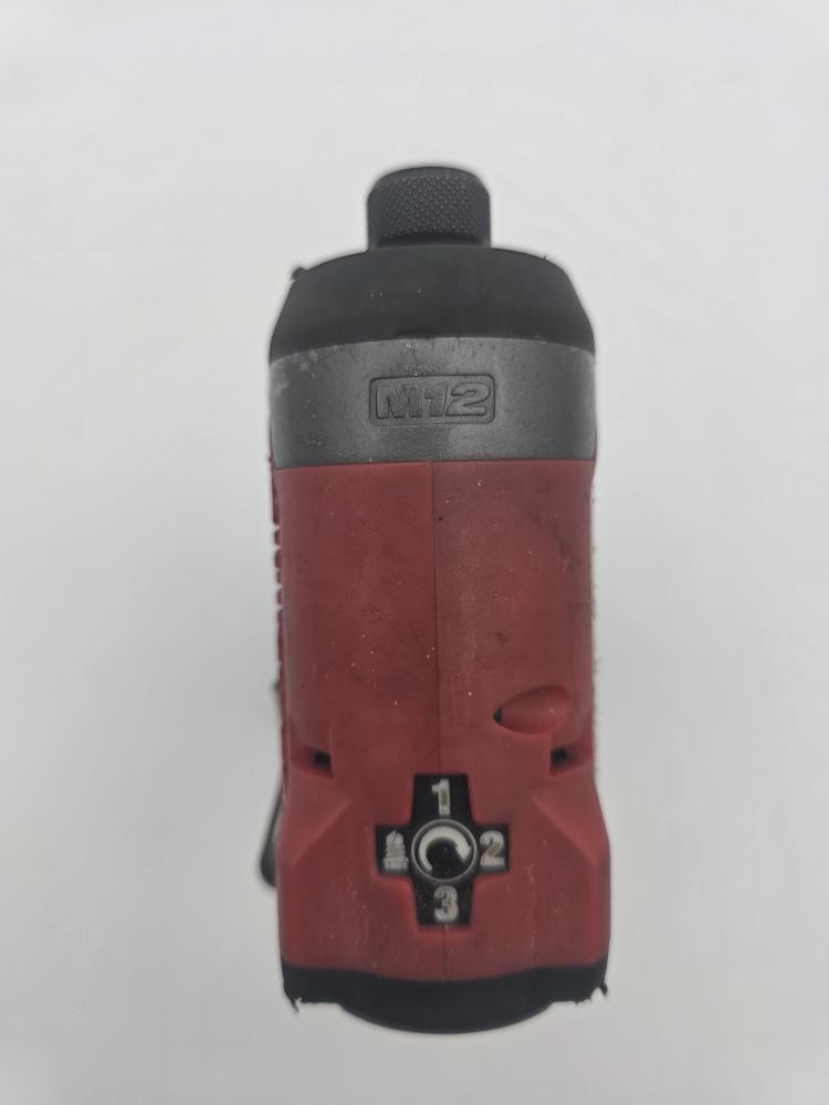 Milwaukee 3453-20 M12 12V 1/4&Prime; Hex Impact Driver w/ XC4.0 Battery & Charger