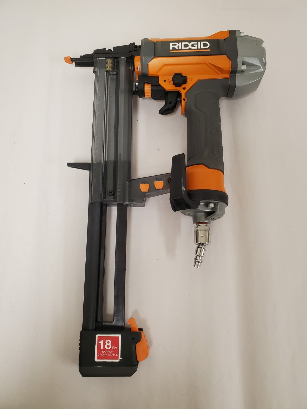 RIDGID Pneumatic 18-Gauge 1-1/2 in. Finish Stapler (AT161002)