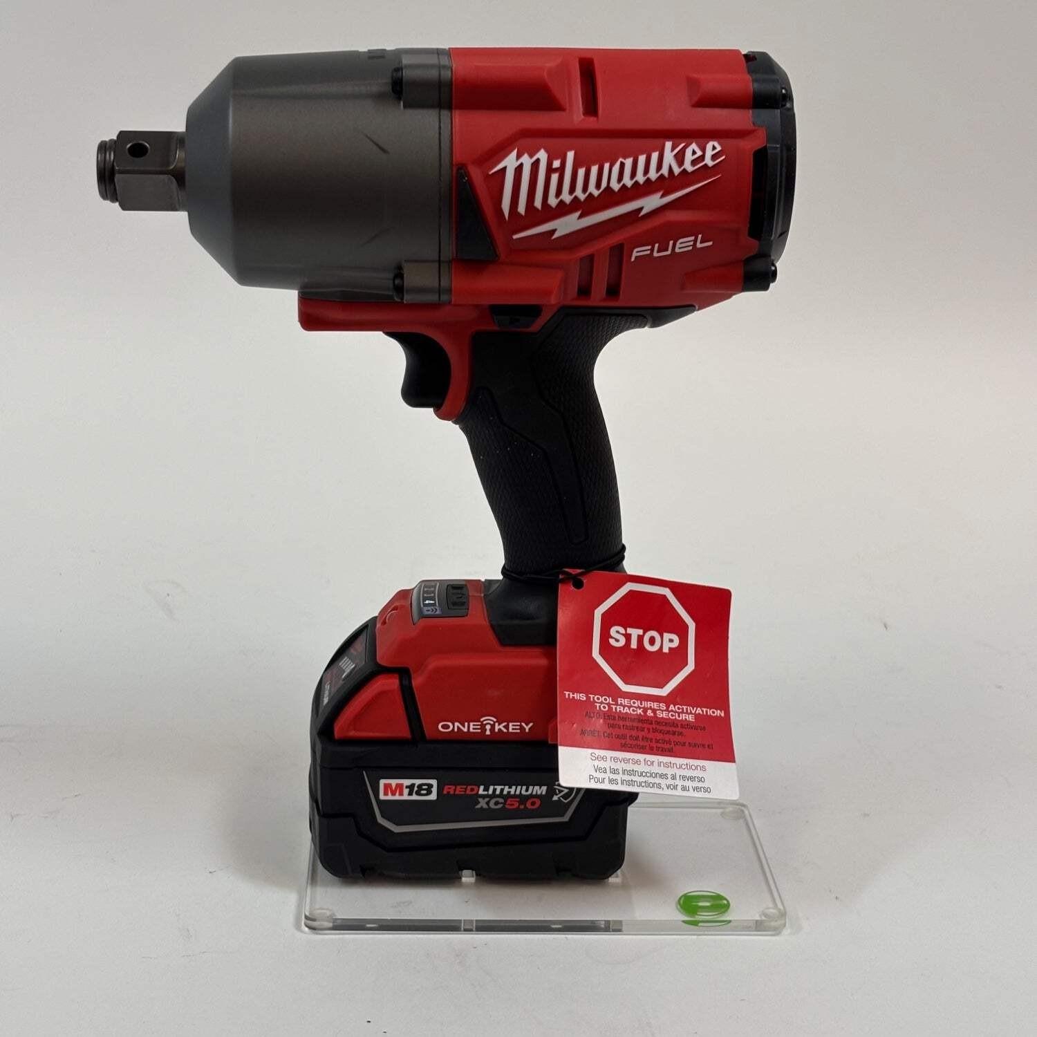 Milwaukee 2864-22r M18 FUEL™ 3/4&Prime; Impact Wrench with Friction Ring Kit – Red