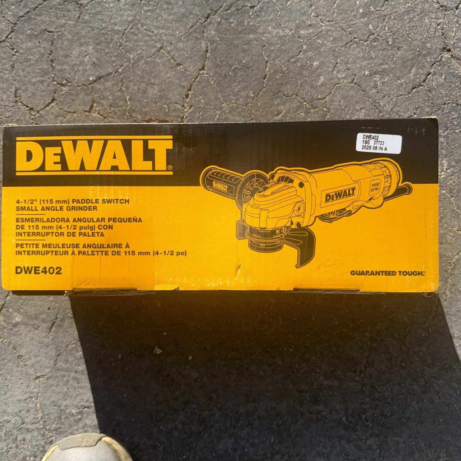 *NEW* DEWALT DWE402 11 Amp 4-1/2&Prime; Corded Paddle Switch Small Angle Grinder