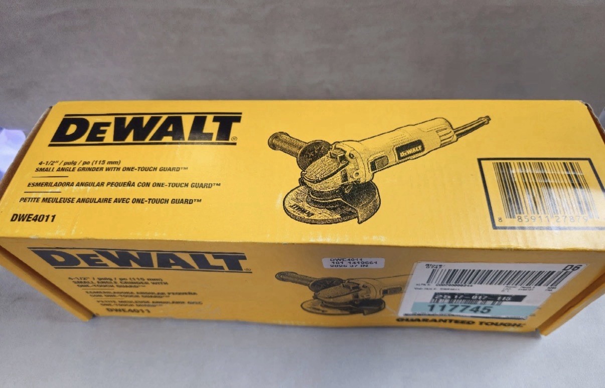 DEWALT DWE4011 4.5&Prime; Small Angle Grinder with One-Touch Guard