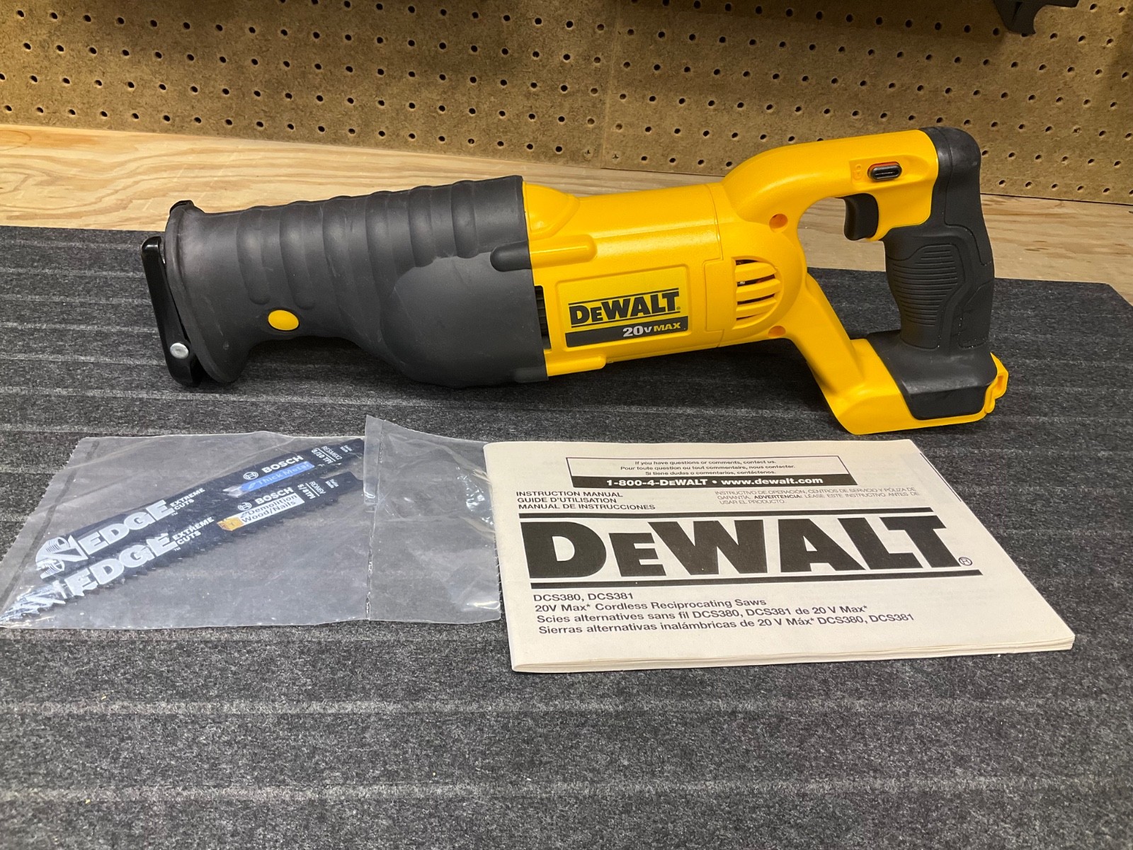DEWALT 20V MAX Reciprocating Saw, 3,000 Strokes, Variable Speed, (DCS380B)