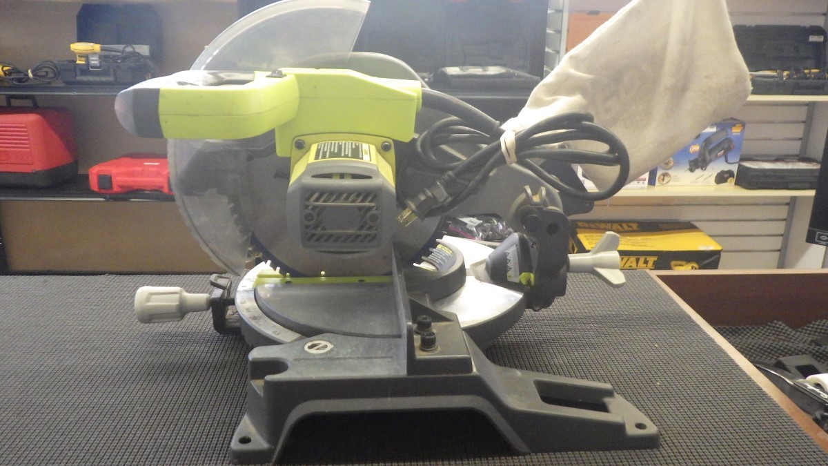 10&Prime; Compound Miter Saw 14 Amp Corded LED Cutline Indicator TS1346T (TDY029984)