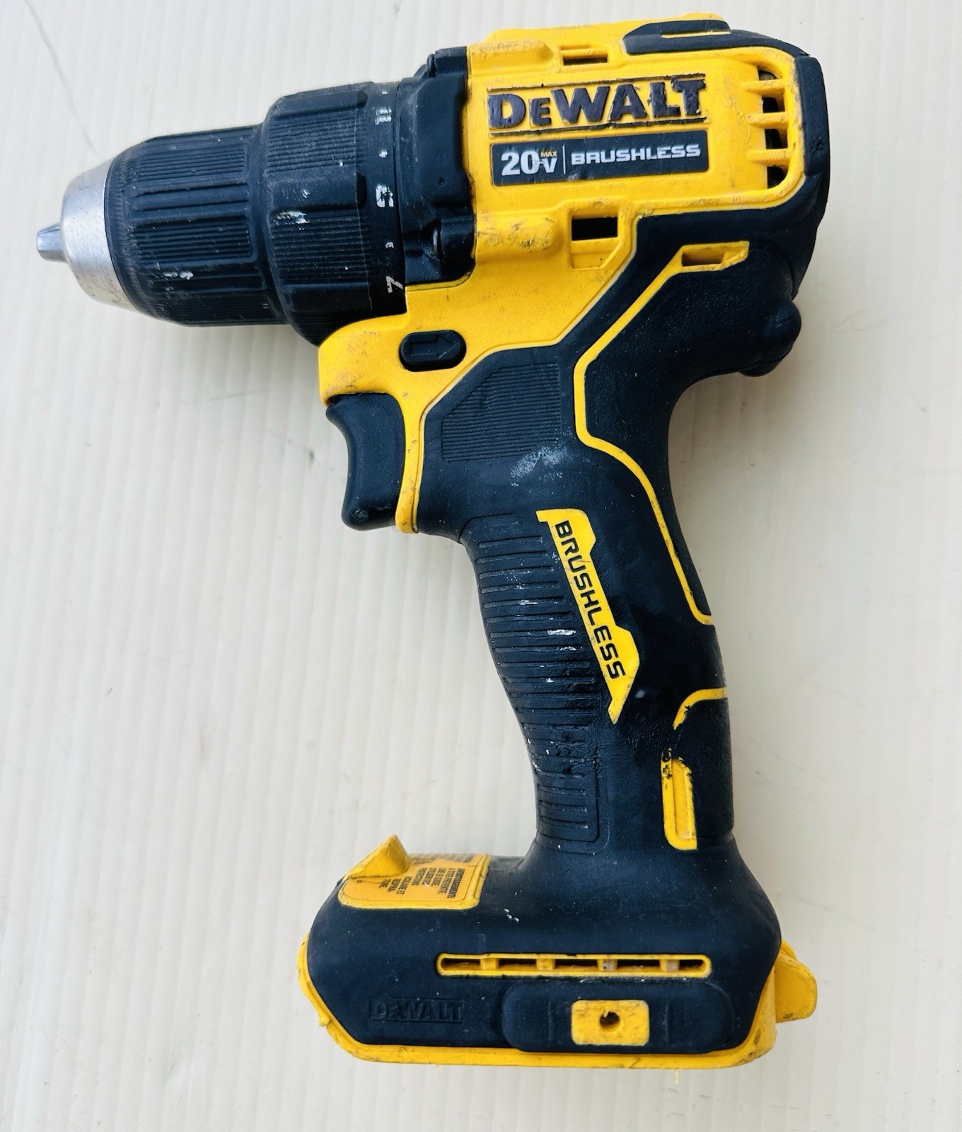 DEWALT DCD708 ATOMIC 20V MAX Brushless Cordless 1/2&Prime; Drill/Driver – Tool Only