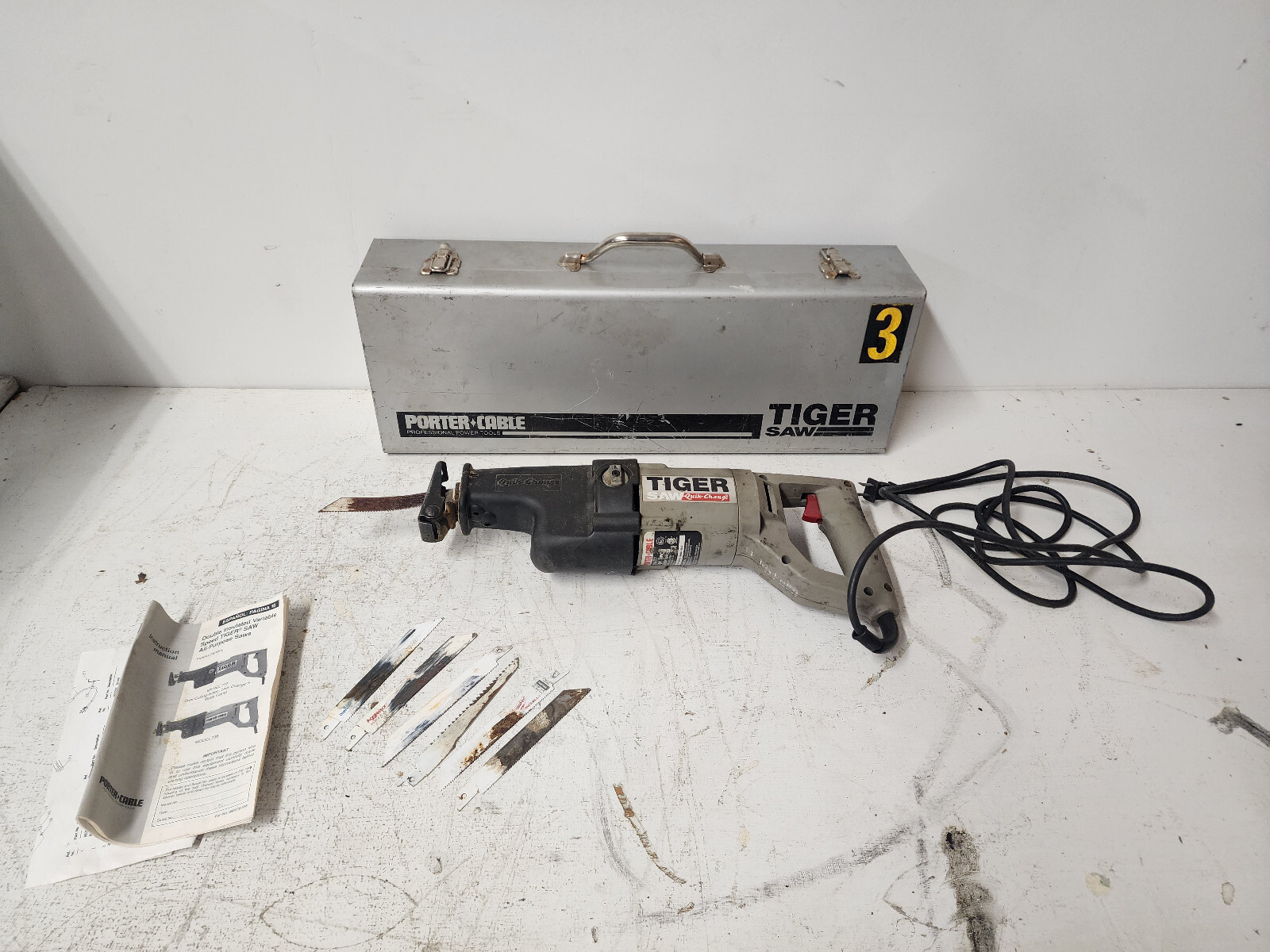 Porter Cable Tiger Saw Heavy Duty Corded Reciprocating Saw Model 737