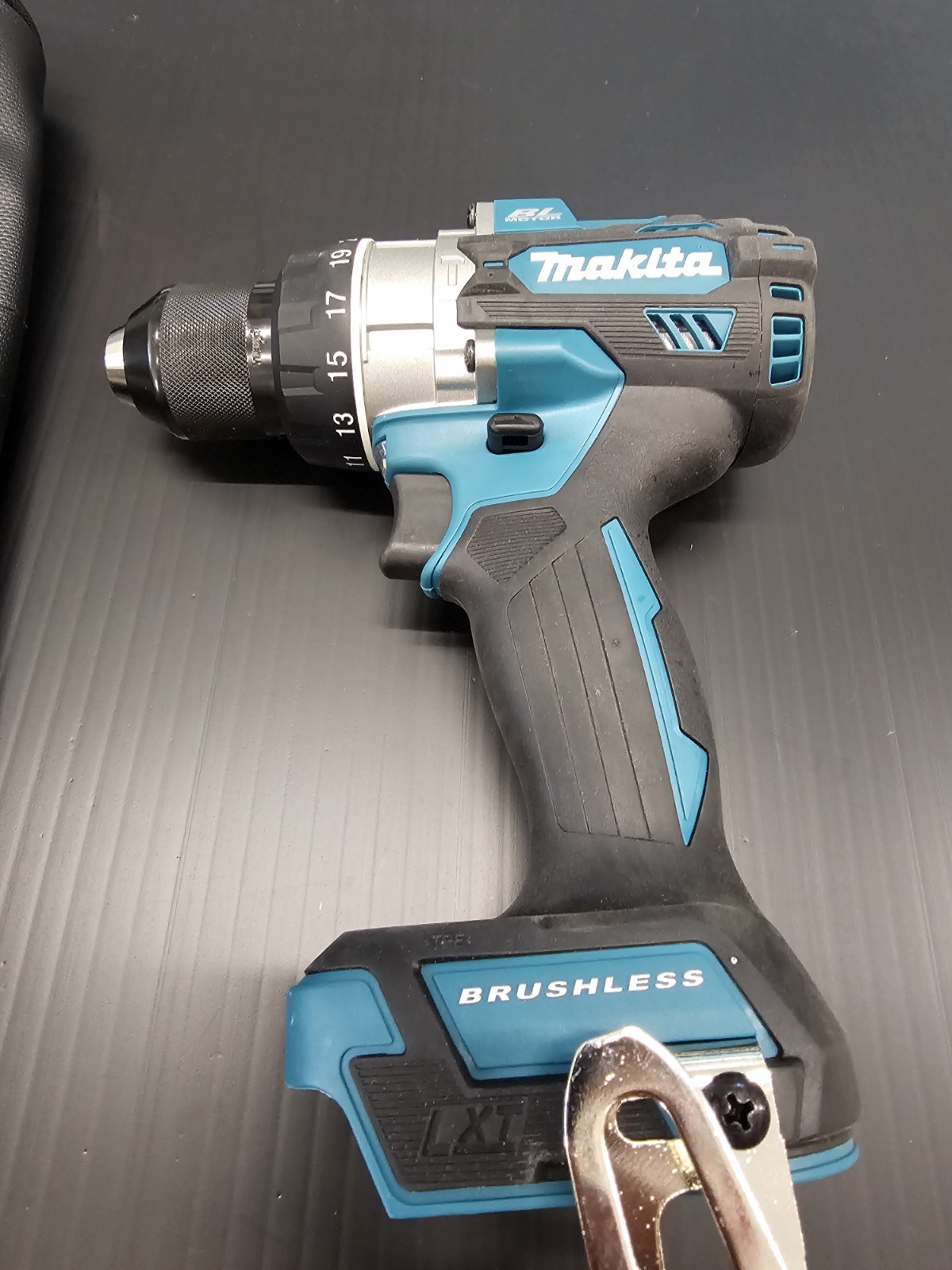 Makita XPH14Z 18V 18 Volt LXT Li-Ion Cordless Brushless 1/2&Prime; Hammer Drill Driver