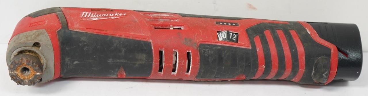 Milwaukee 2426-20 M12 12V Li-Ion Cordless Multi-Tool w/Battery & Charger