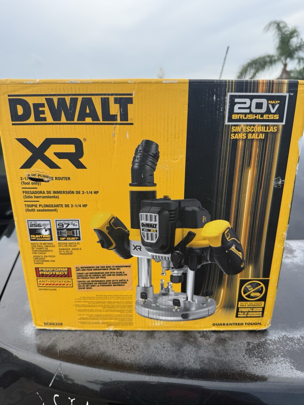 DeWalt DCW620B 20V MAX XR 2-1/4 HP Brushless Cordless Plunge Router