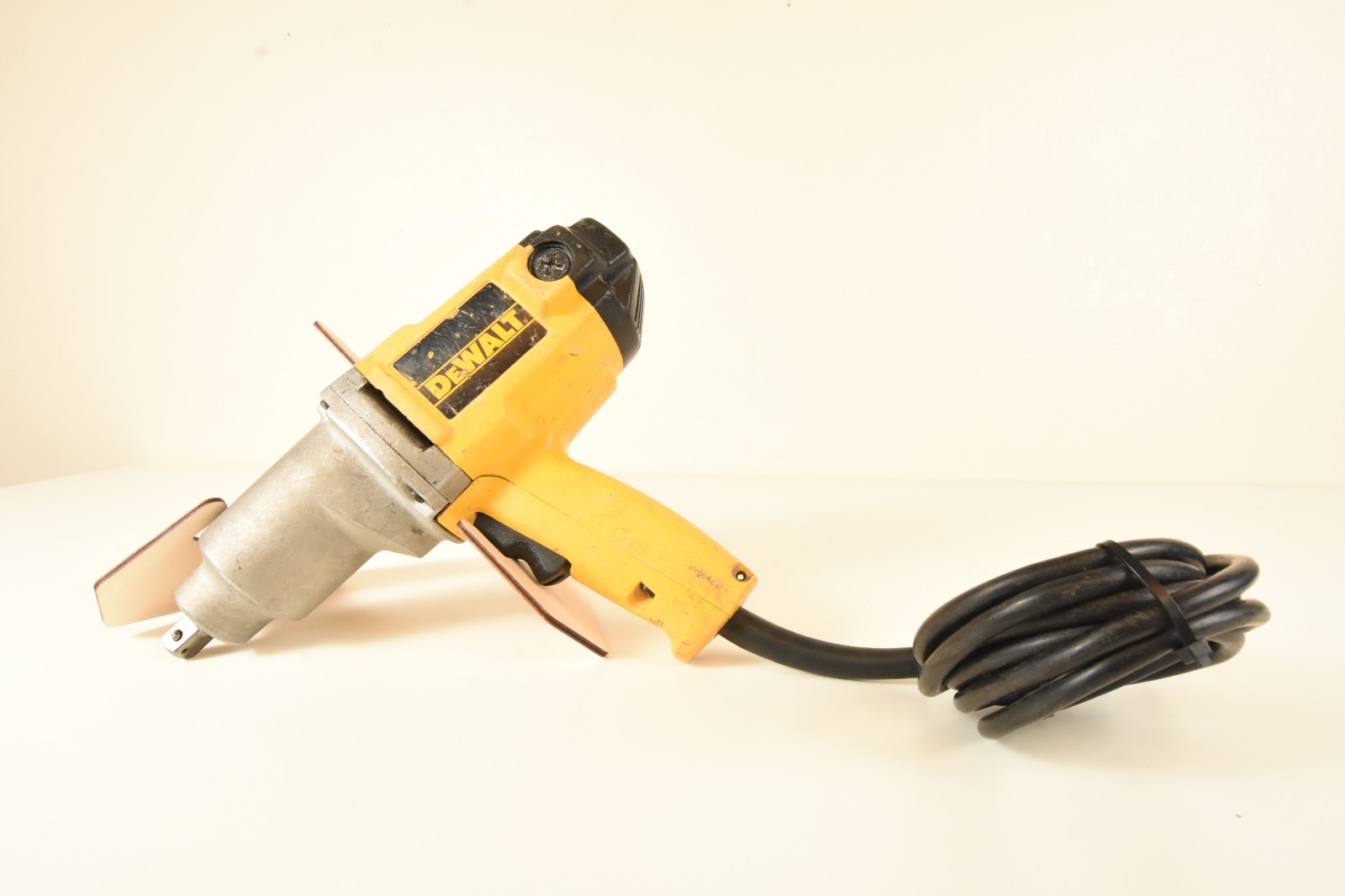 DeWalt DW290 Corded Electric 120V 7.5 Amp 1/2 inch Impact Wrench Works Great