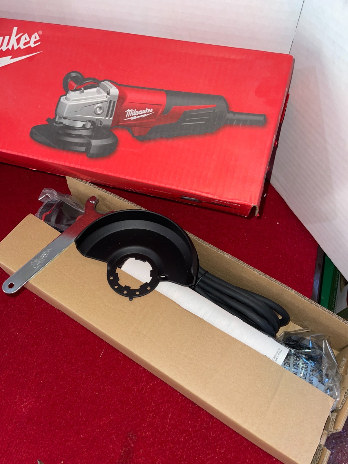 Milwaukee 6117-31 13 Amp 5 in. Small Angle Grinder Paddle, No-Lock