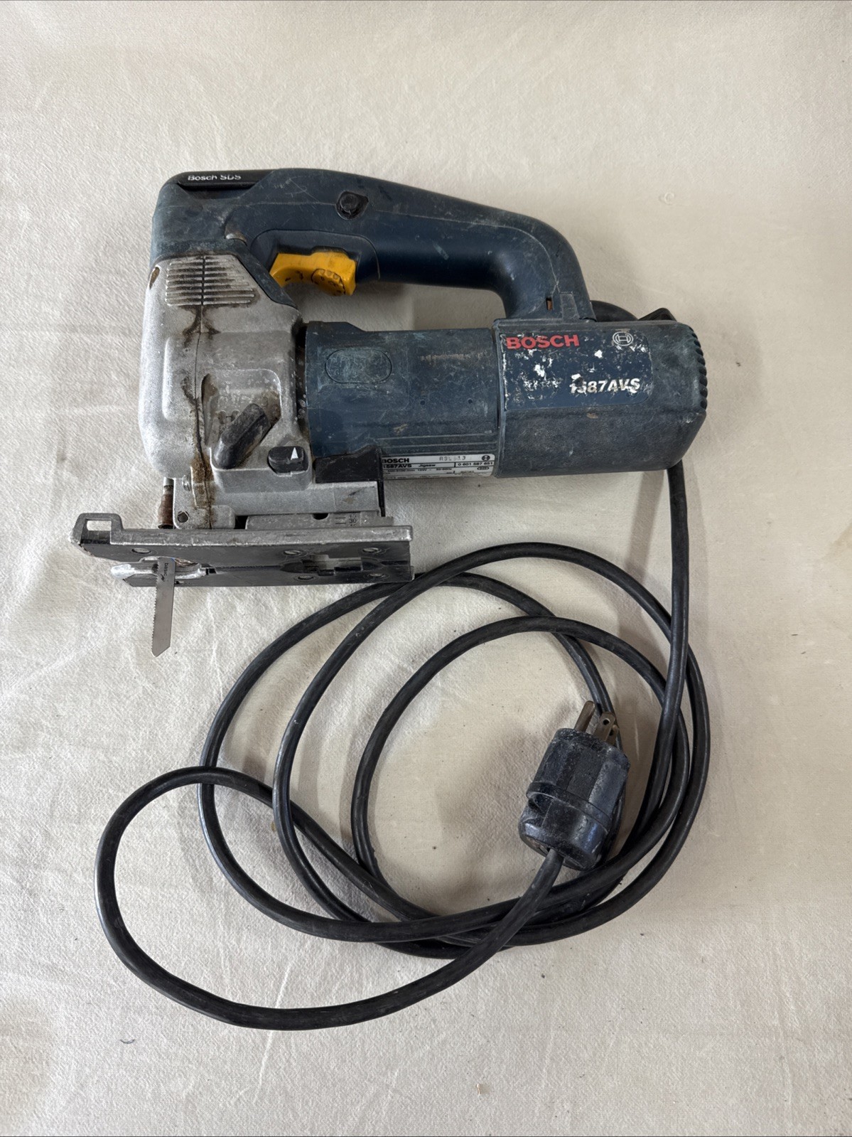 Bosch 1587AVS Corded Top Handle Jig Saw – 5 Amp 3100 SPM – Variable-Speed