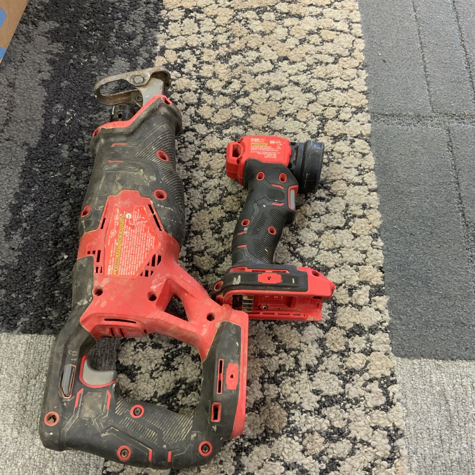 Craftsman CMCS300 20V Max Reciprocating Saw Tool & Led 20w Work Light