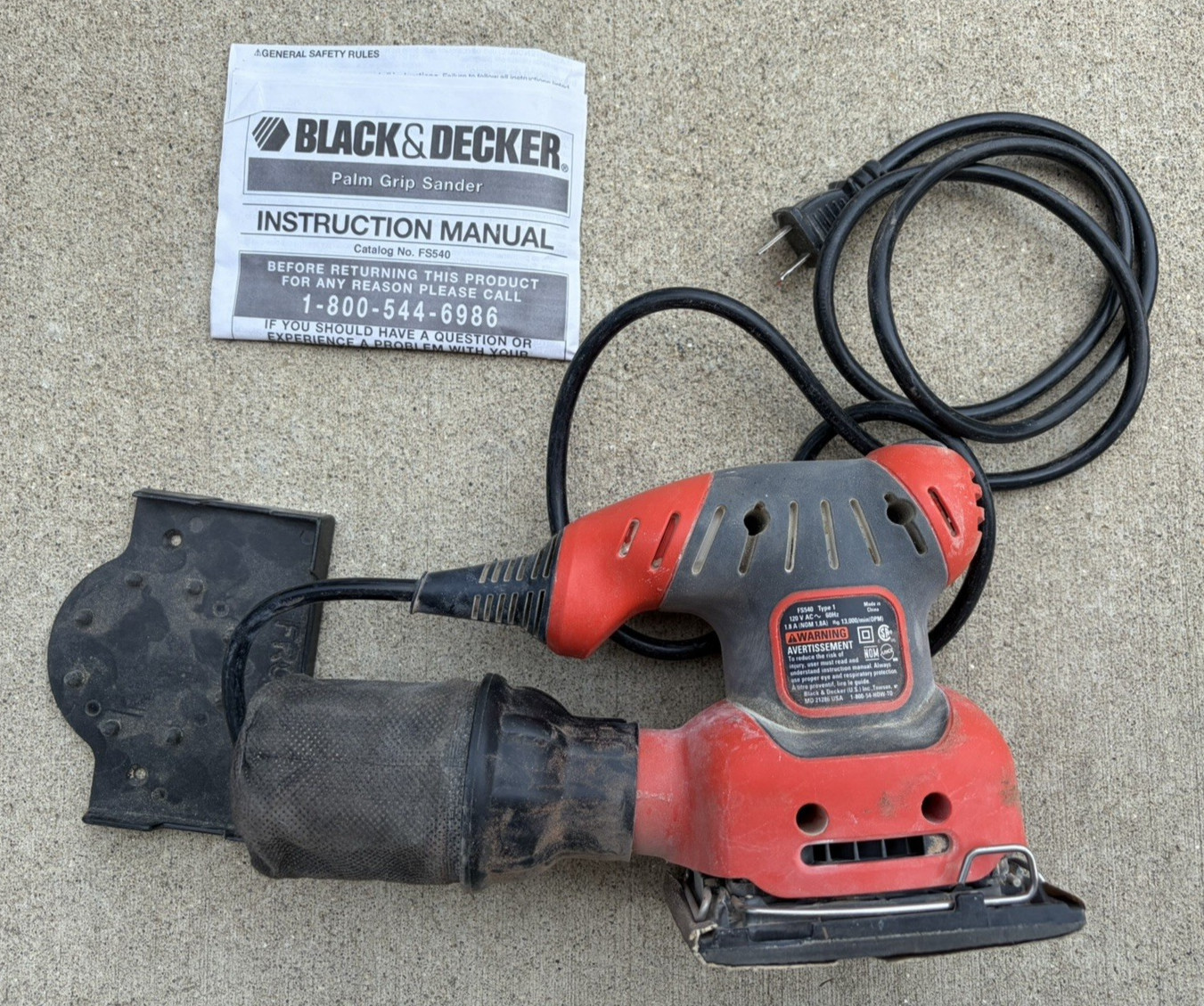 B&D 1/4&Prime; Sheet Palm Finishing Sander FS540 with Carry Case Parts or Repair